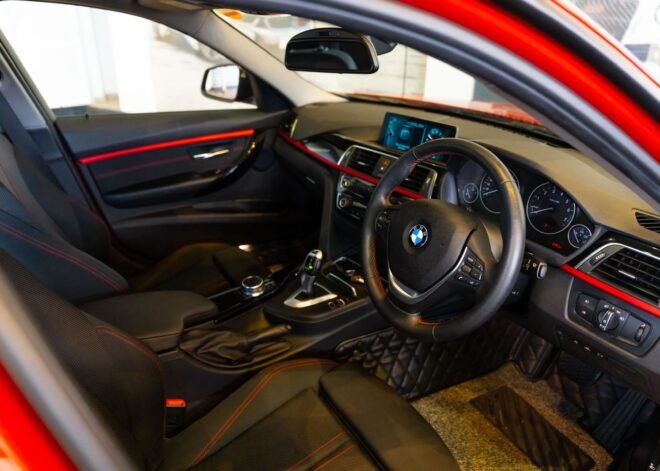 BMW 318i Luxury Line 2017