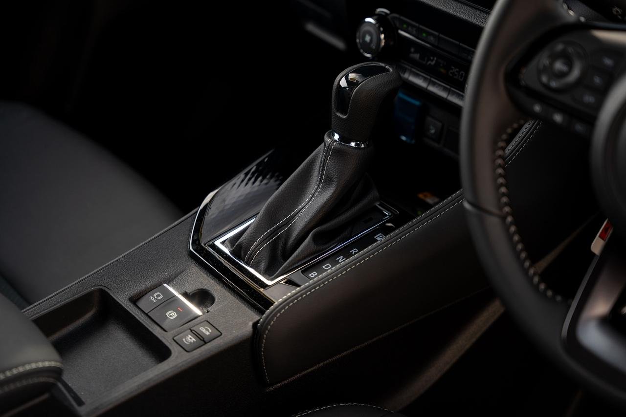 Toyota Yaris Ativ GR Sports 2025