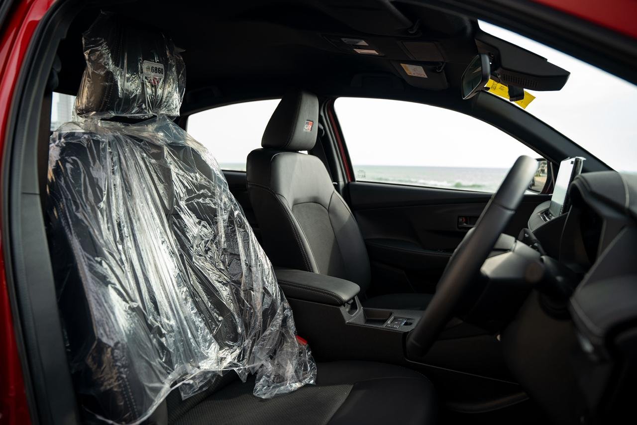 Toyota Yaris Ativ GR Sports 2025