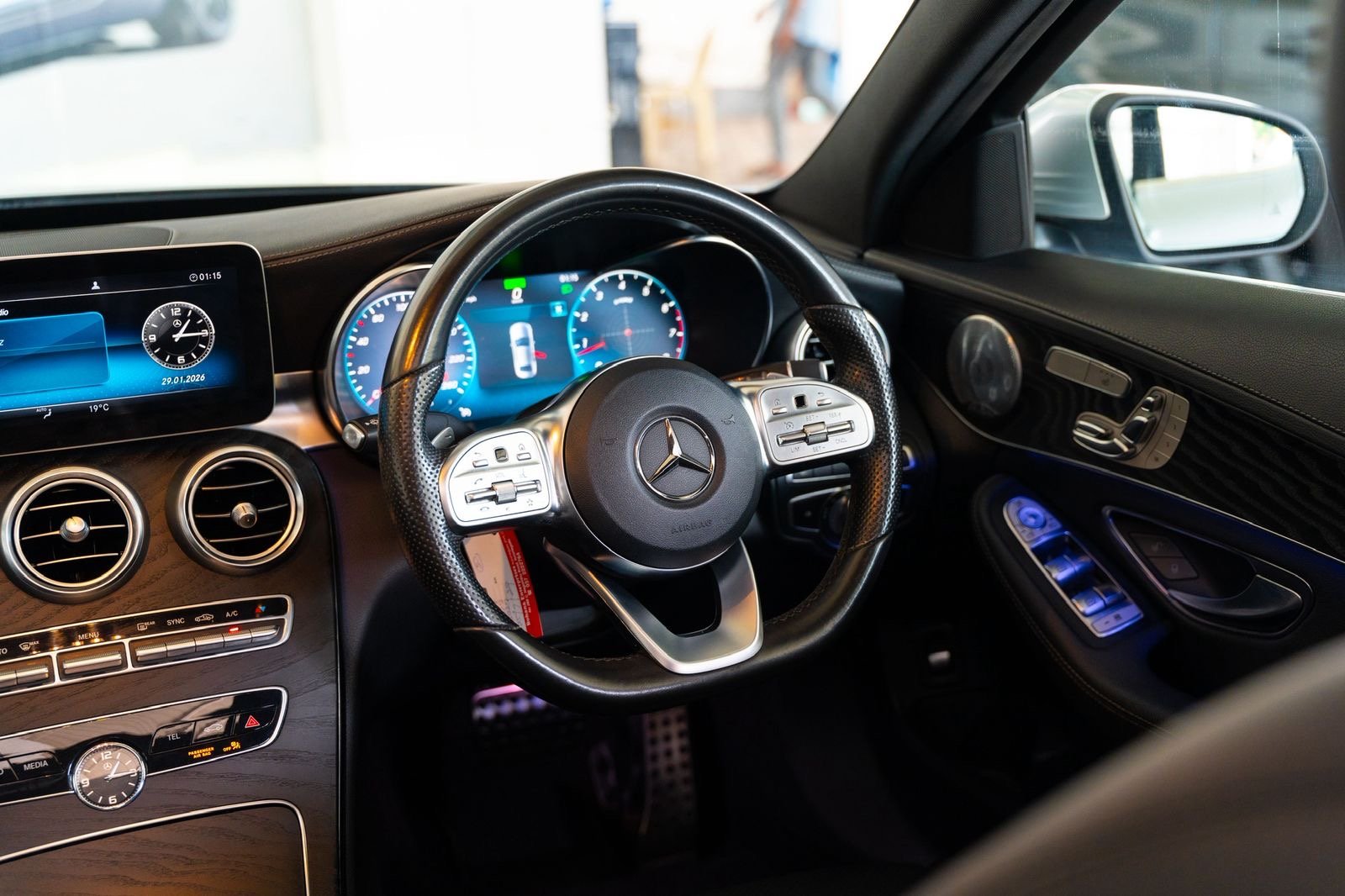 Mercedes Benz C200 AMG Line Premium Plus Light Blue 2019