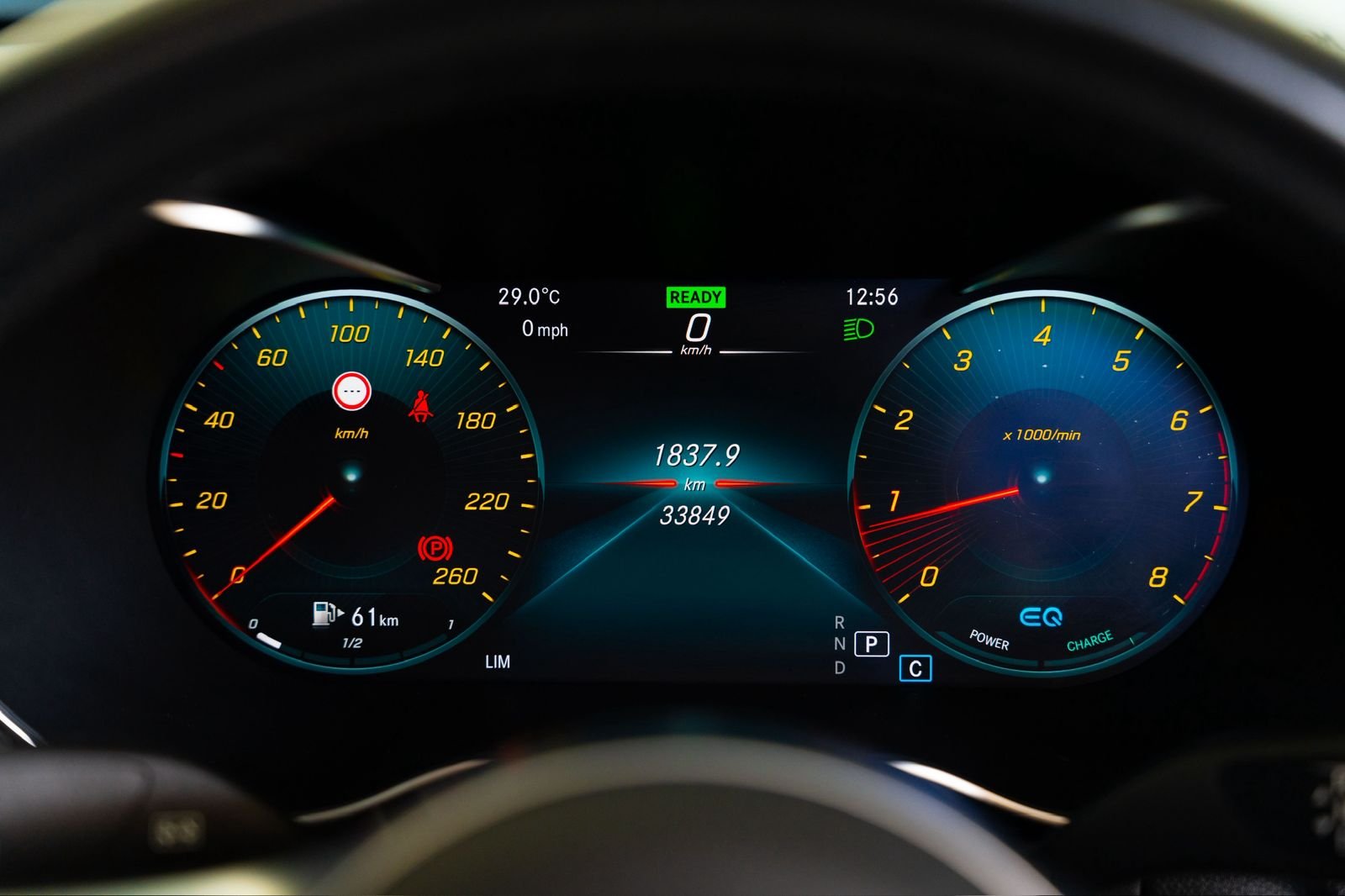 Mercedes Benz C200 AMGLine Premium Plus 2019