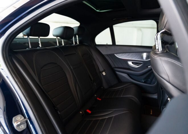 Mercedes Benz C200 AMGLine Premium Plus 2019