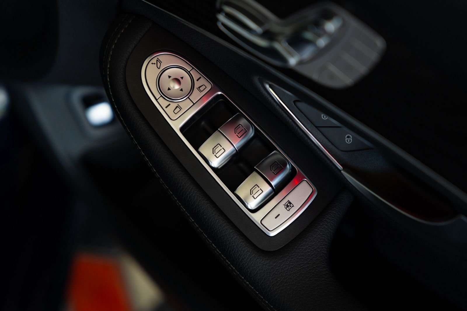 Mercedes Benz C200 AMGLine Premium Plus 2019