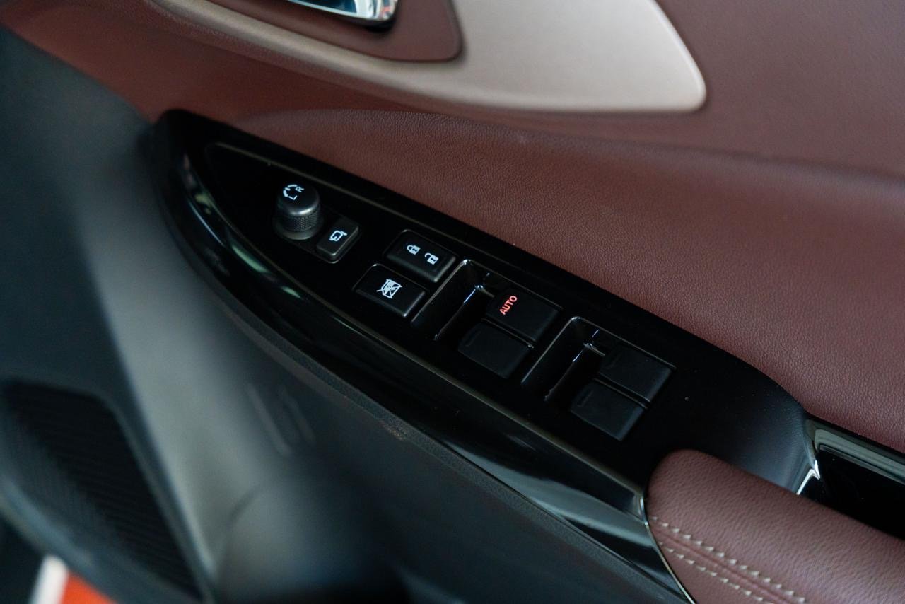 Toyota Taisor V Grade 2026 White and Black Top