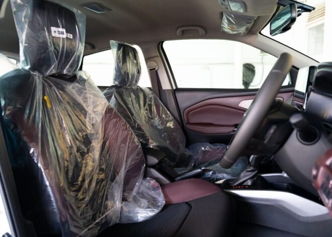 Toyota Taisor V Grade 2026 Silver and Black Top