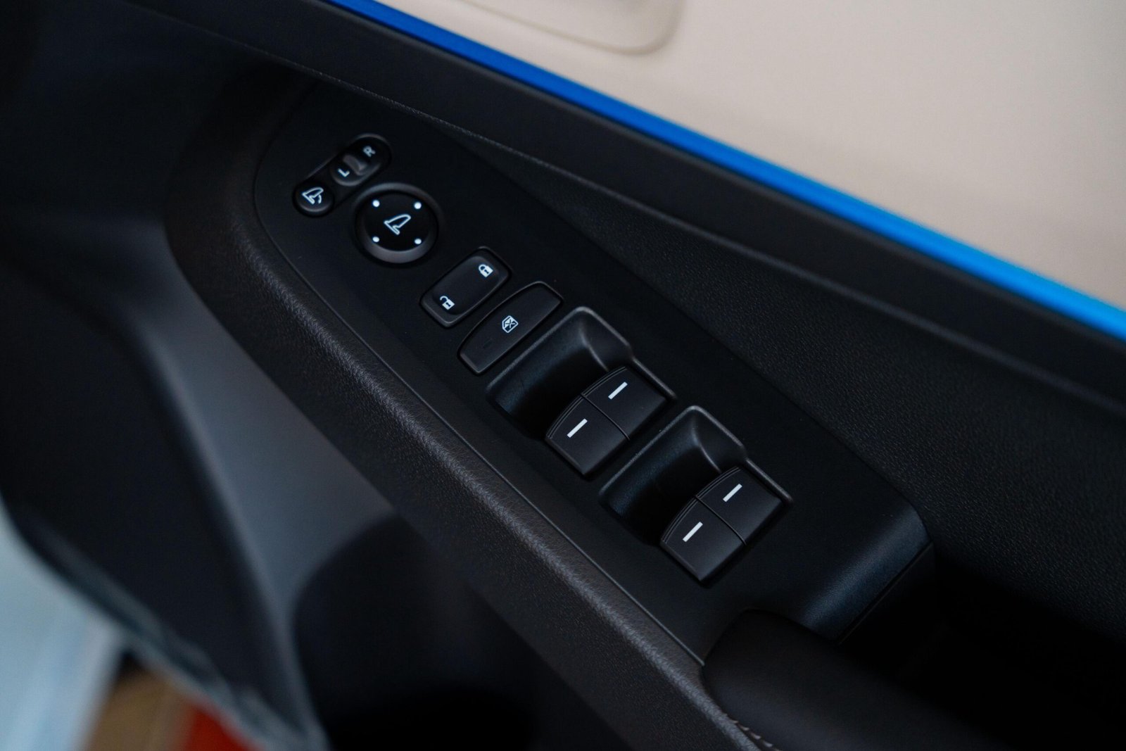 Honda Vezel Z Play 2025