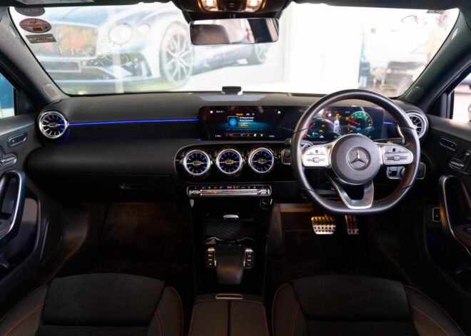 Mercedes Benz A 250 E AMG Line 2023