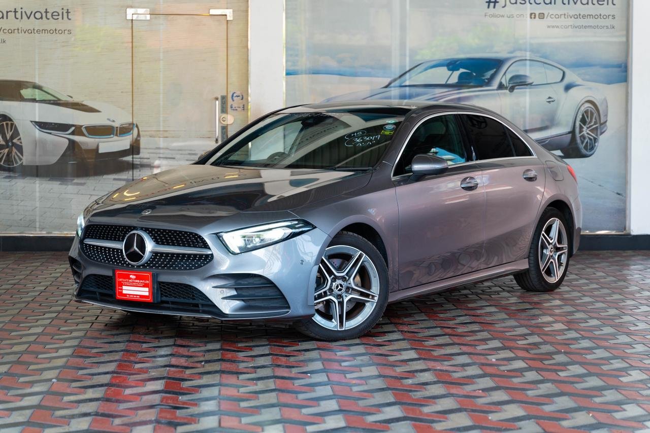 Mercedes Benz A 250 E AMG Line 2023