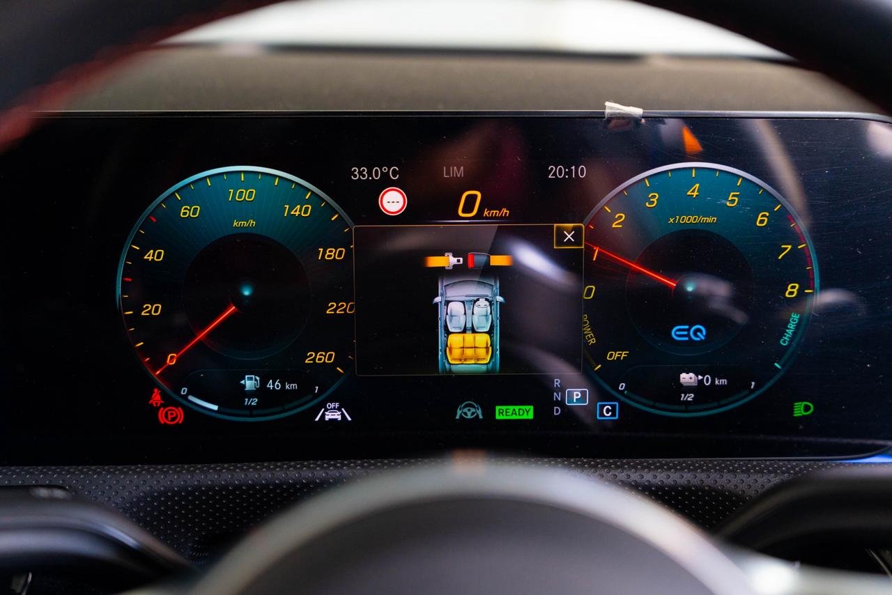 Mercedes Benz A 250 E AMG Line 2023