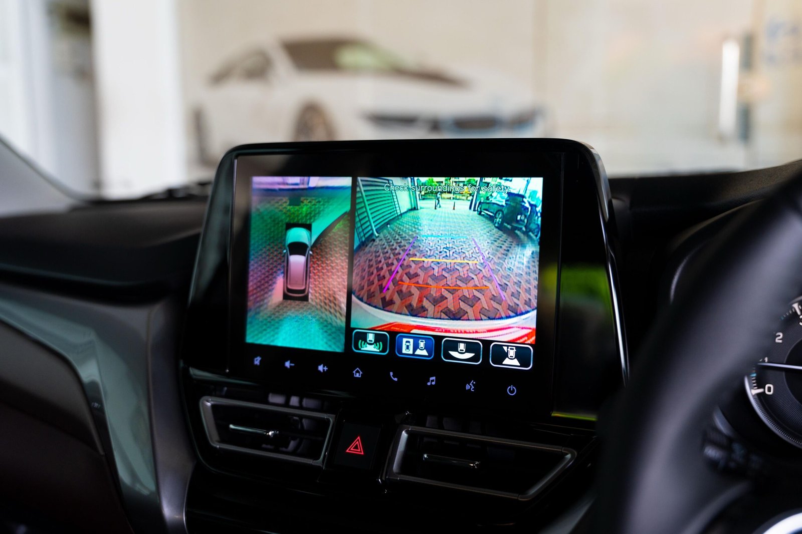 Suzuki Fronx Alpha AT 2025