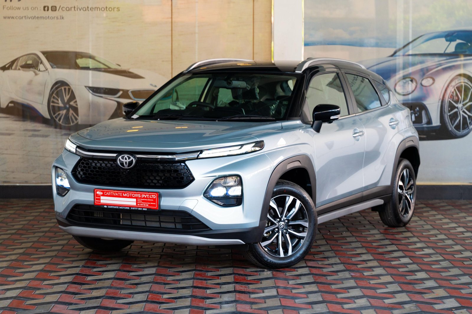 Toyota Taisor V Grade 2026 Silver and Black Top