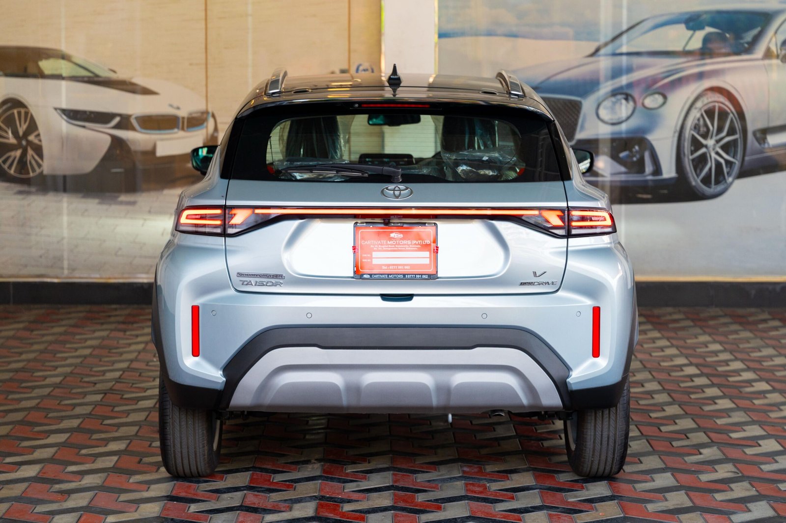 Toyota Taisor V Grade 2026 Silver and Black Top