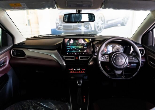 Toyota Taisor V Grade 2026 White and Black Top