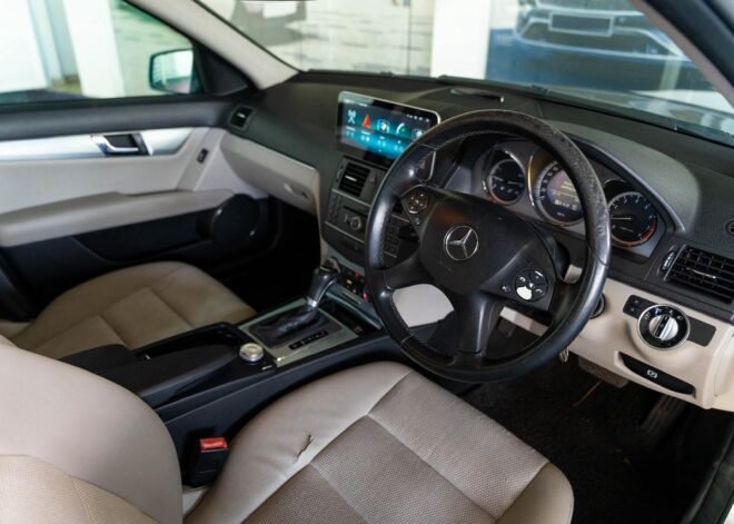 Buy cars in Sri Lanka images