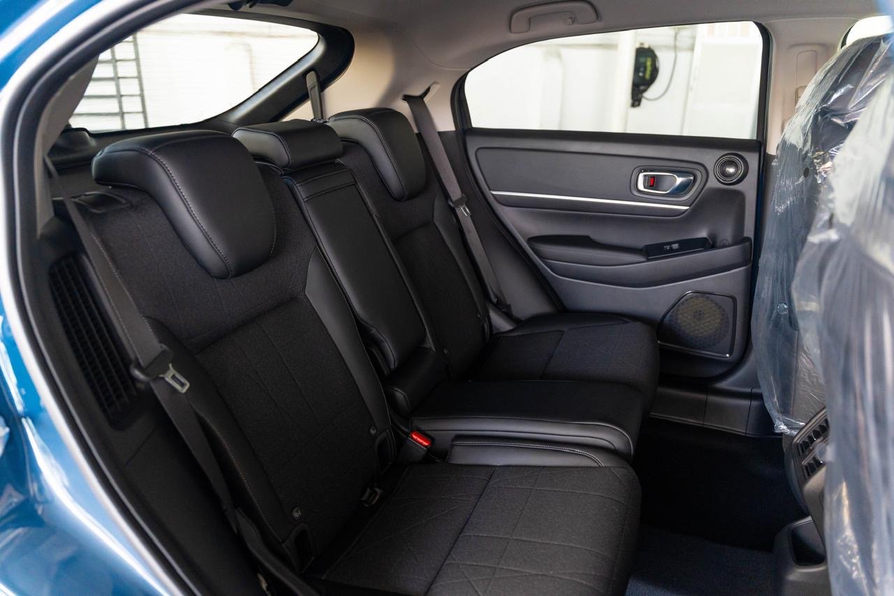 Honda Vezel Z Premium 10 Speaker 2025