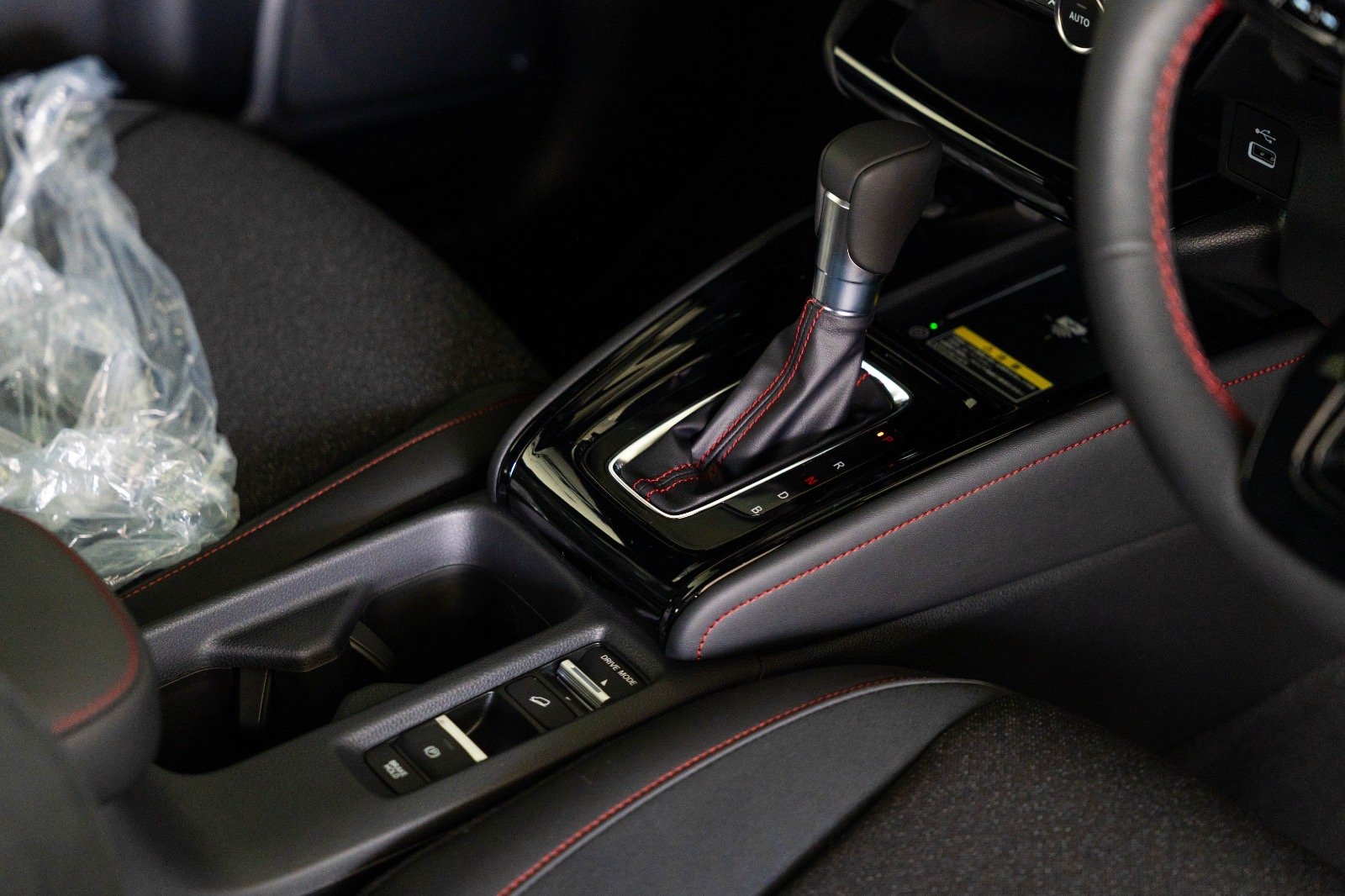 Honda Vezel RS Premium 2025