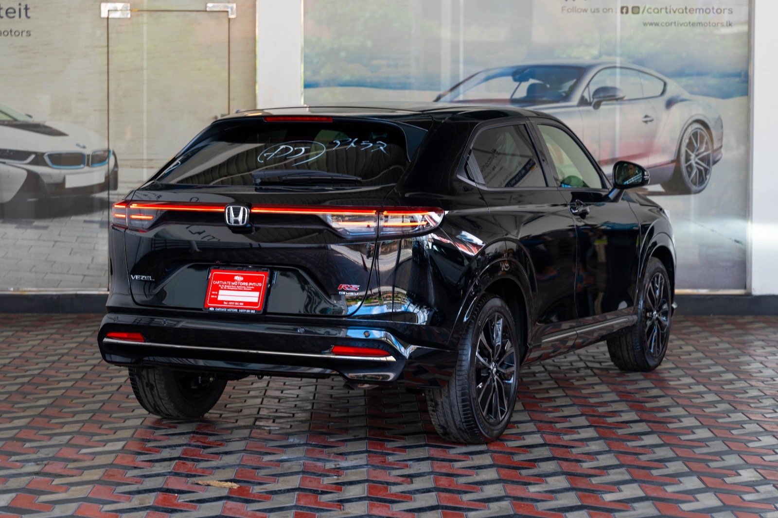 Honda Vezel RS Premium 2025