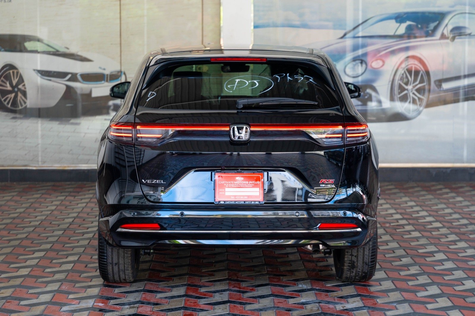 Honda Vezel RS Premium 2025