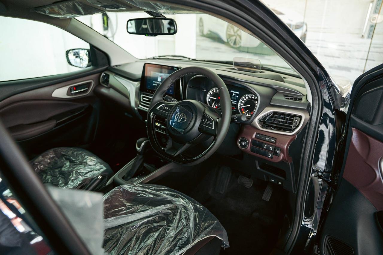 Toyota Taisor V Grade Highest Spec 2026 Black