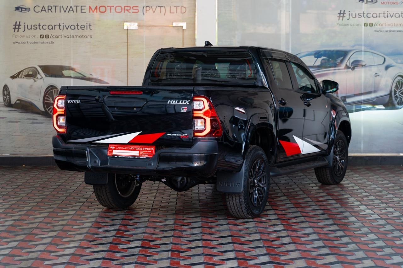 Toyota Hilux GR 2.8L 2025