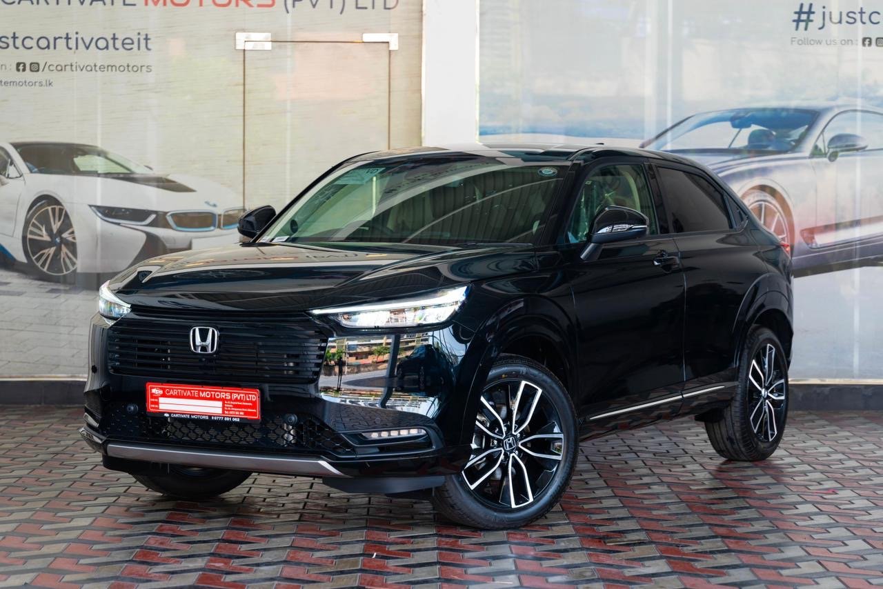 Honda Vezel Z Premium 10 Speaker 2026