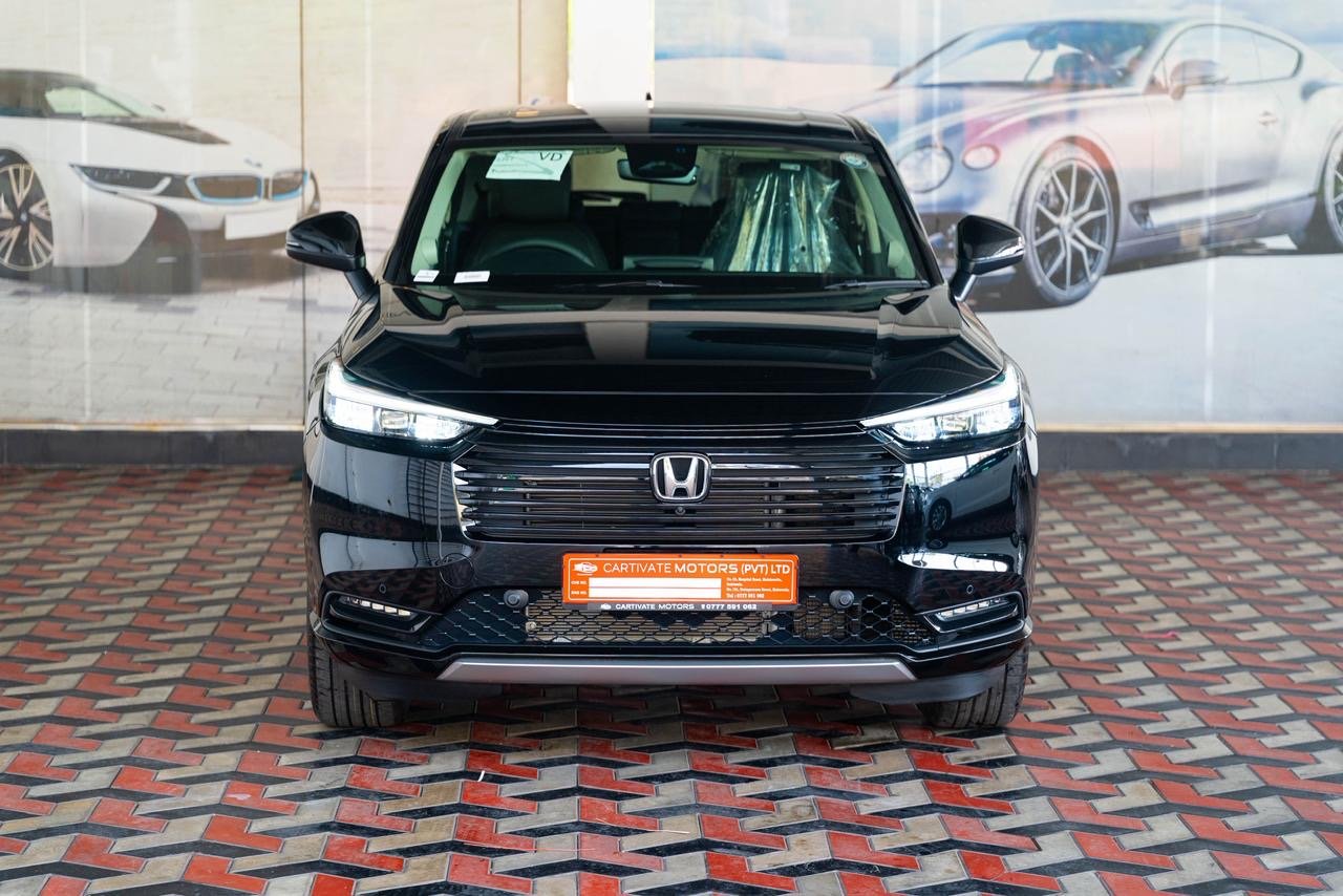 Honda Vezel Z Premium 10 Speaker 2026