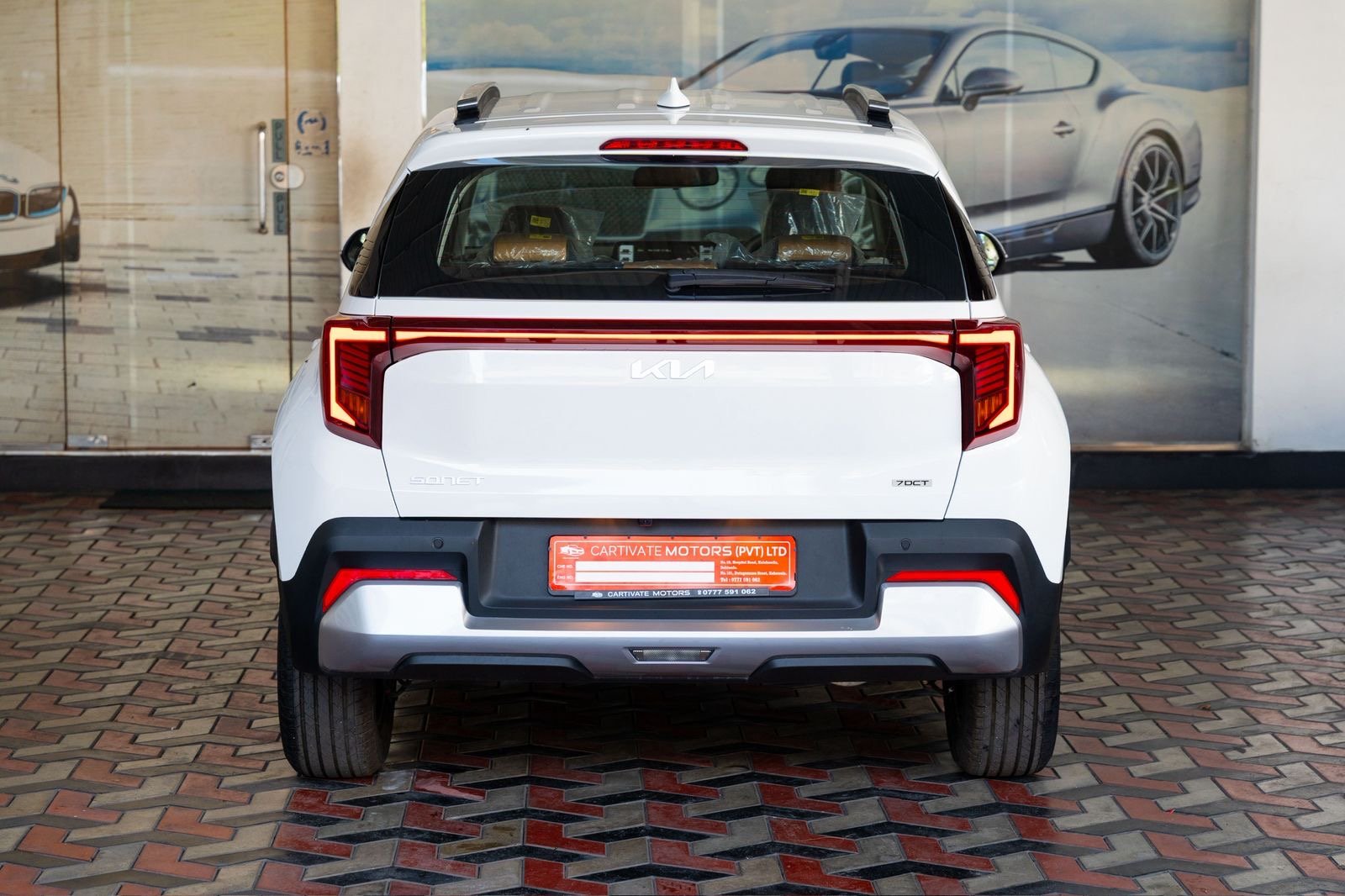 Kia Sonet HTX Plus 2026 White