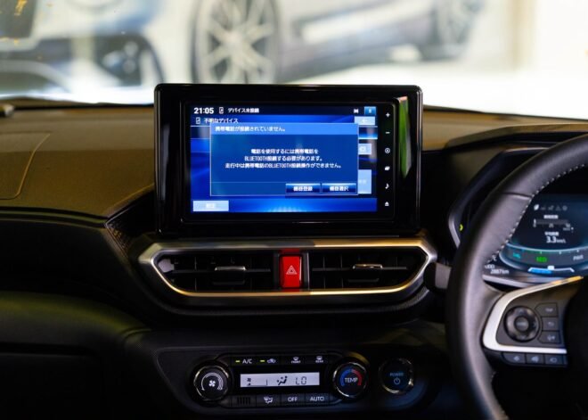 Toyota Raize Z 2025 Hybrid With BSM Silver