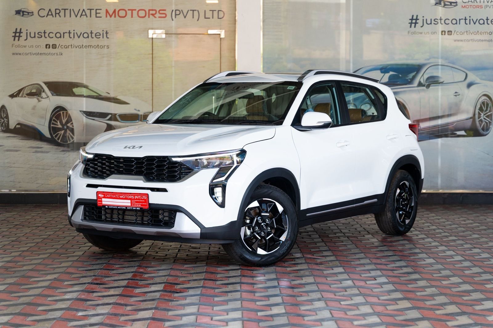 Kia Sonet HTX Plus 2026 White