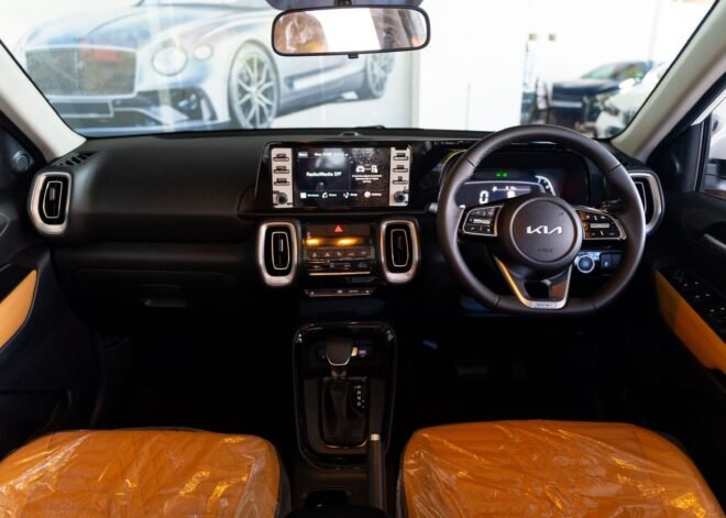 Kia Sonet HTX Plus 2026 White