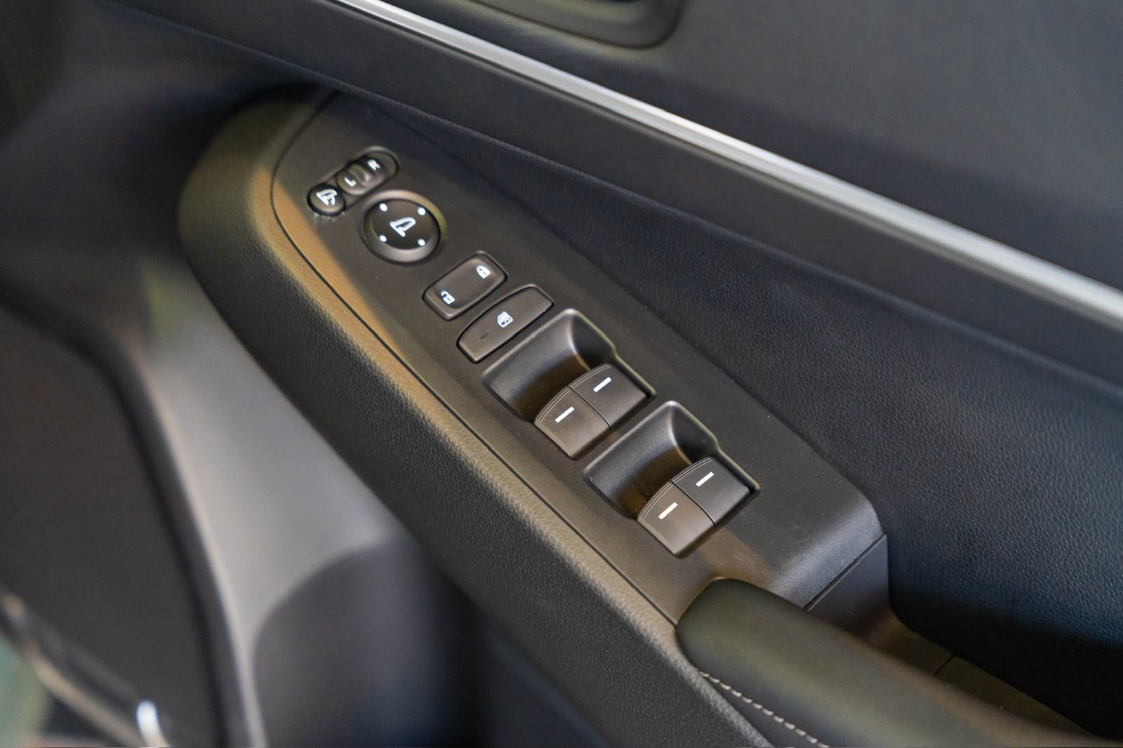 Honda Vezel Z Premium 10 Speaker 2026
