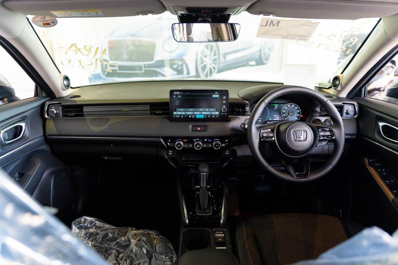 Honda Vezel Z Premium 10 Speaker 2026