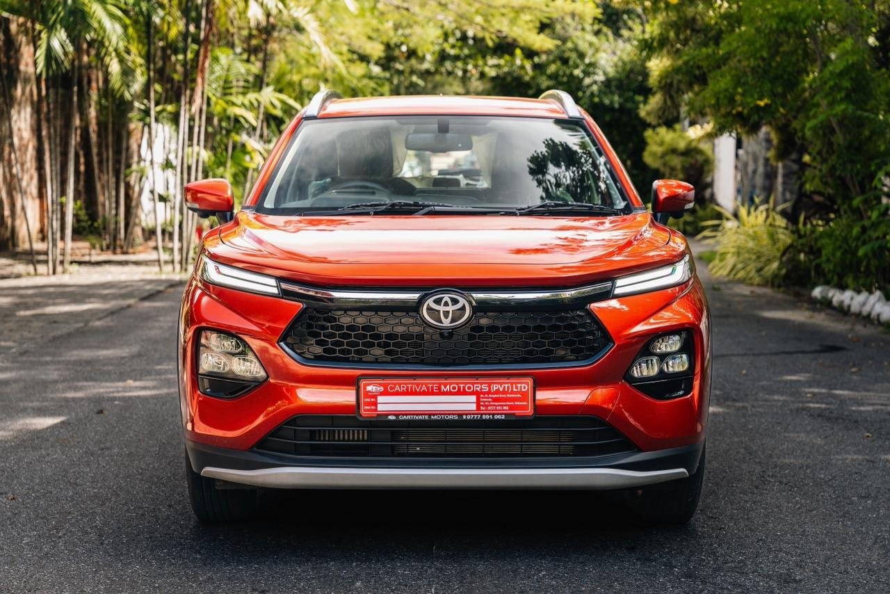 Toyota Taisor V Grade Highest Spec 2026 Orange