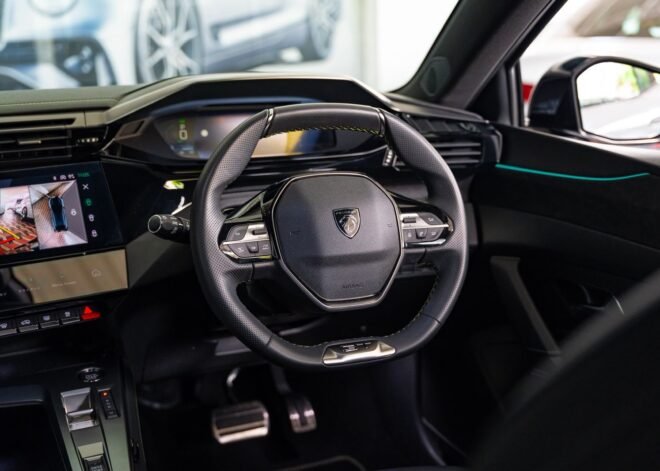 Peugeot 408 GT Line Fastback 2023 White