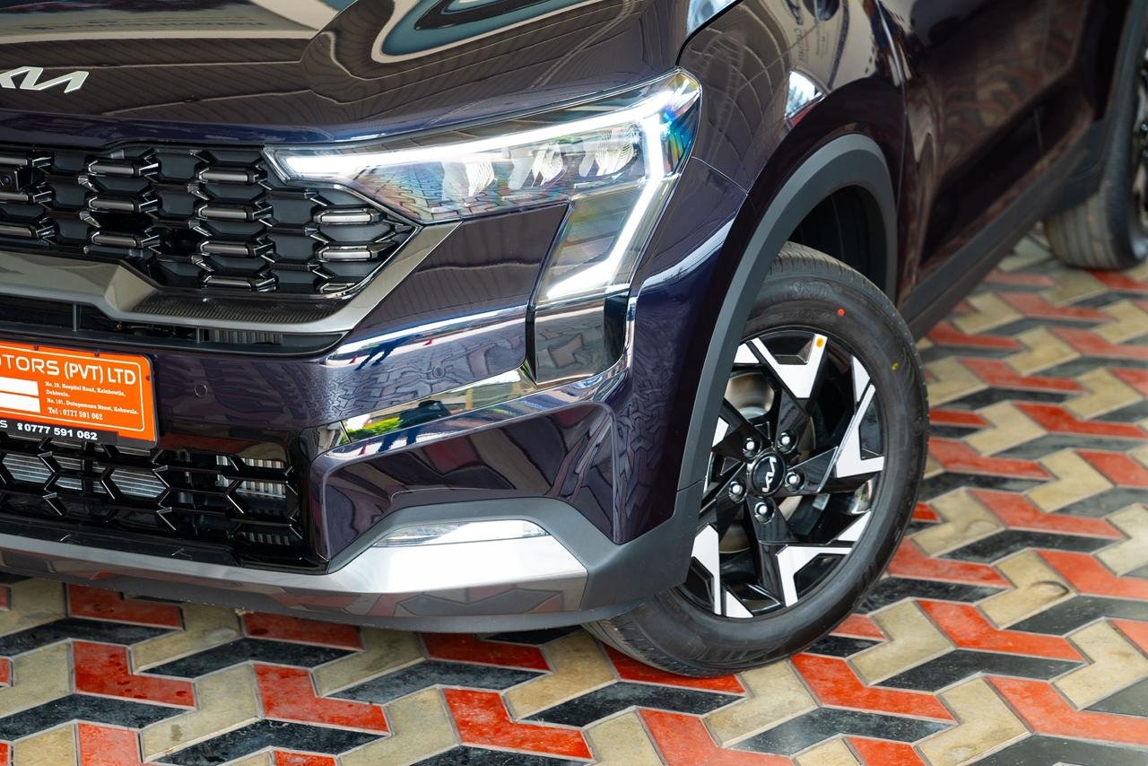 Kia Sonet GTX Plus 2026 Imperial Blue