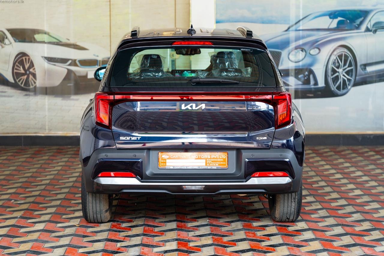 Kia Sonet GTX Plus 2026 Imperial Blue