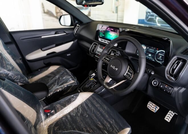 Kia Sonet GTX Plus 2026 Imperial Blue