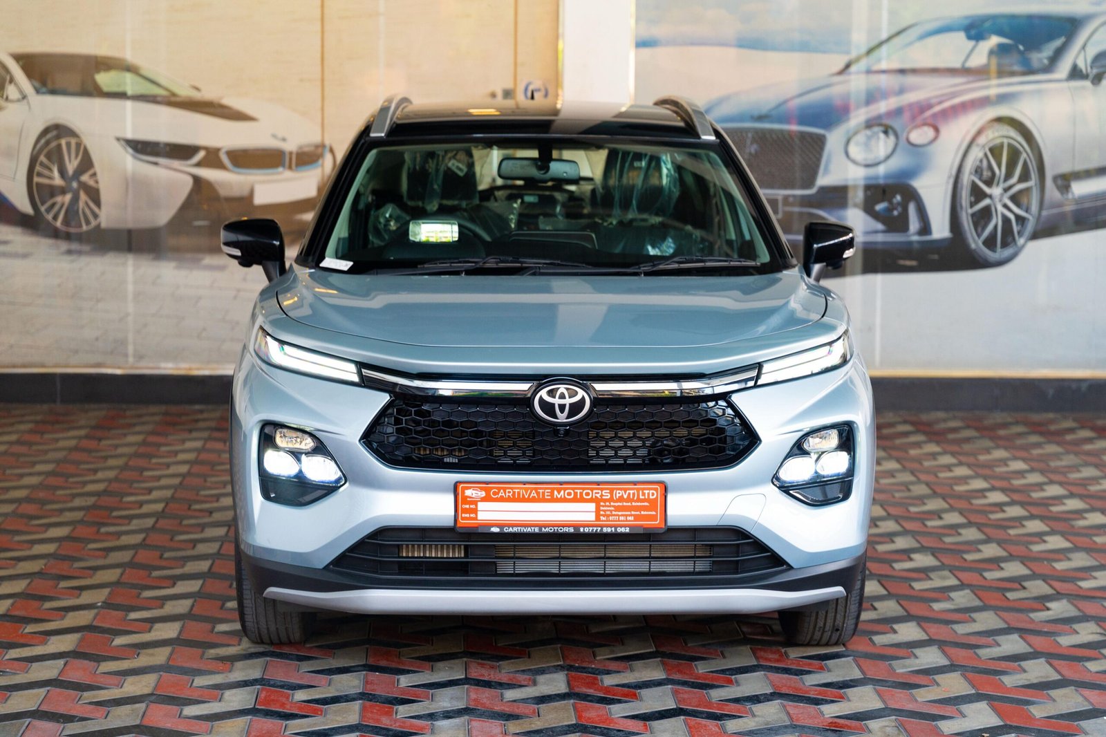 Toyota Taisor V Grade 2026 Silver and Black Top