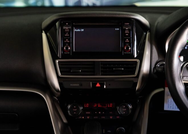 Mitsubishi Eclipse Cross 2020 Silver
