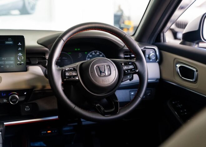 Honda Vezel Z Play Moonroof 2023