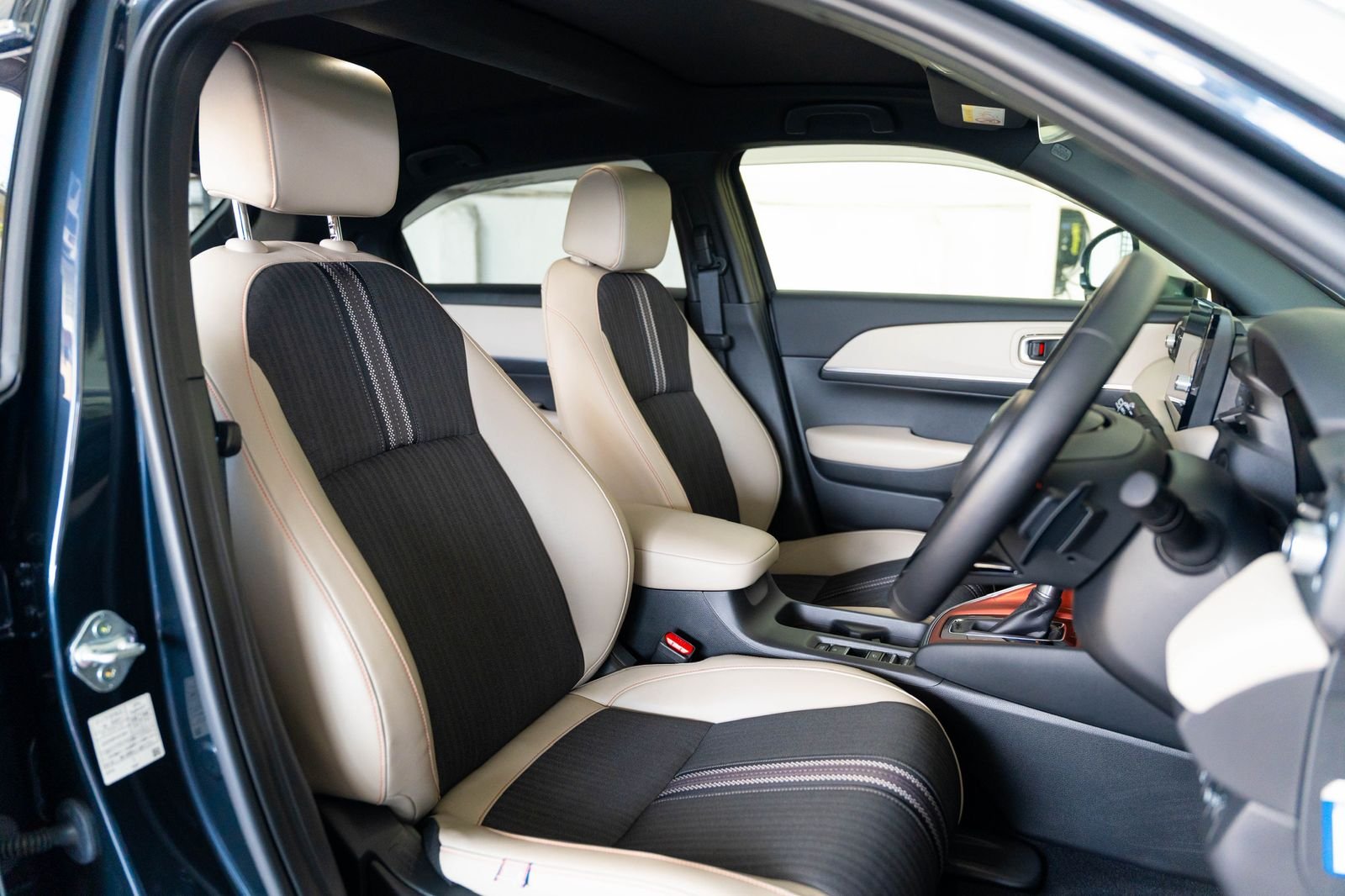 Honda Vezel Z Play Moonroof 2023