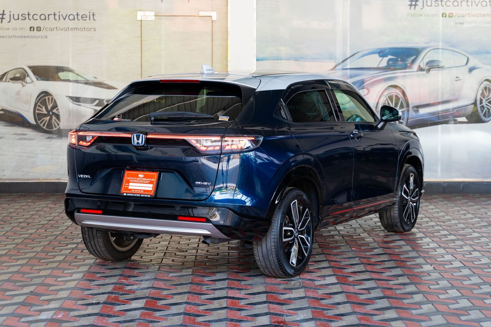Honda Vezel Z Play Moonroof 2023