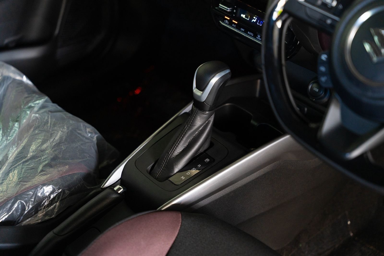 Suzuki Fronx Alpha AT 2026 Bluish Black