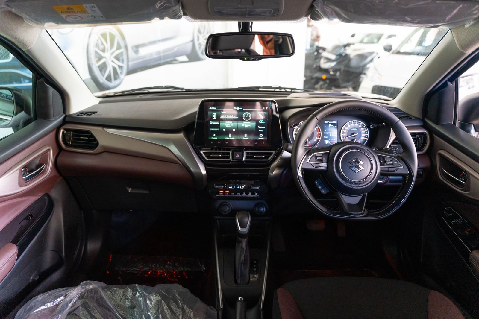 Suzuki Fronx Alpha AT 2026 Bluish Black