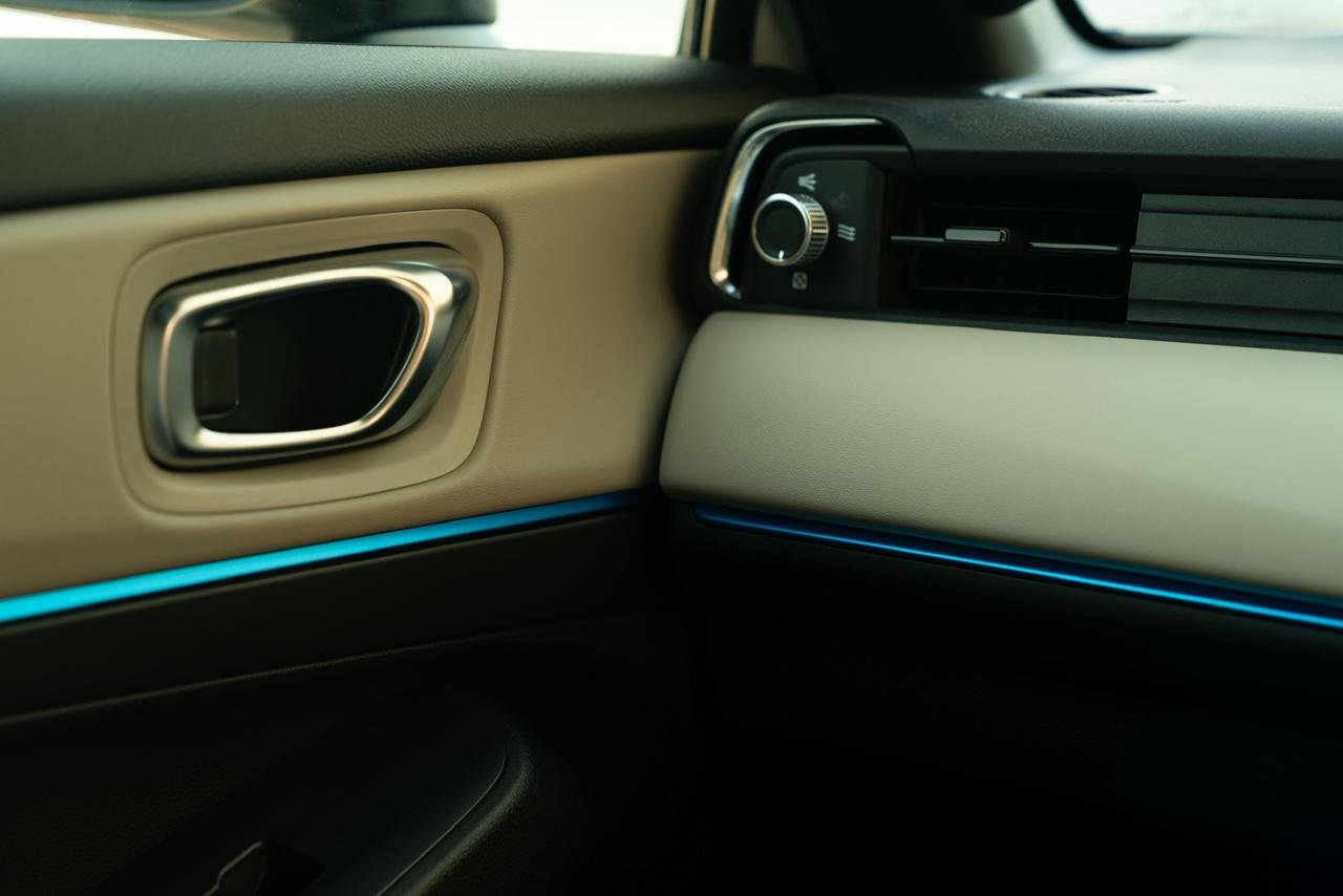 Honda Vezel Z Play Highest Spec 2026