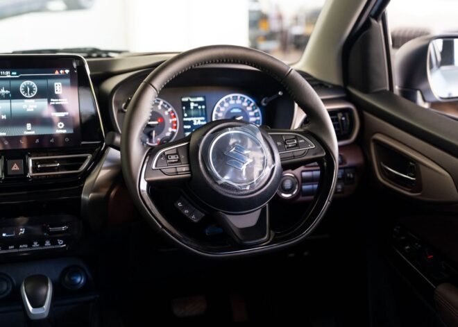 Suzuki Fronx Alpha AT 2026 Silver