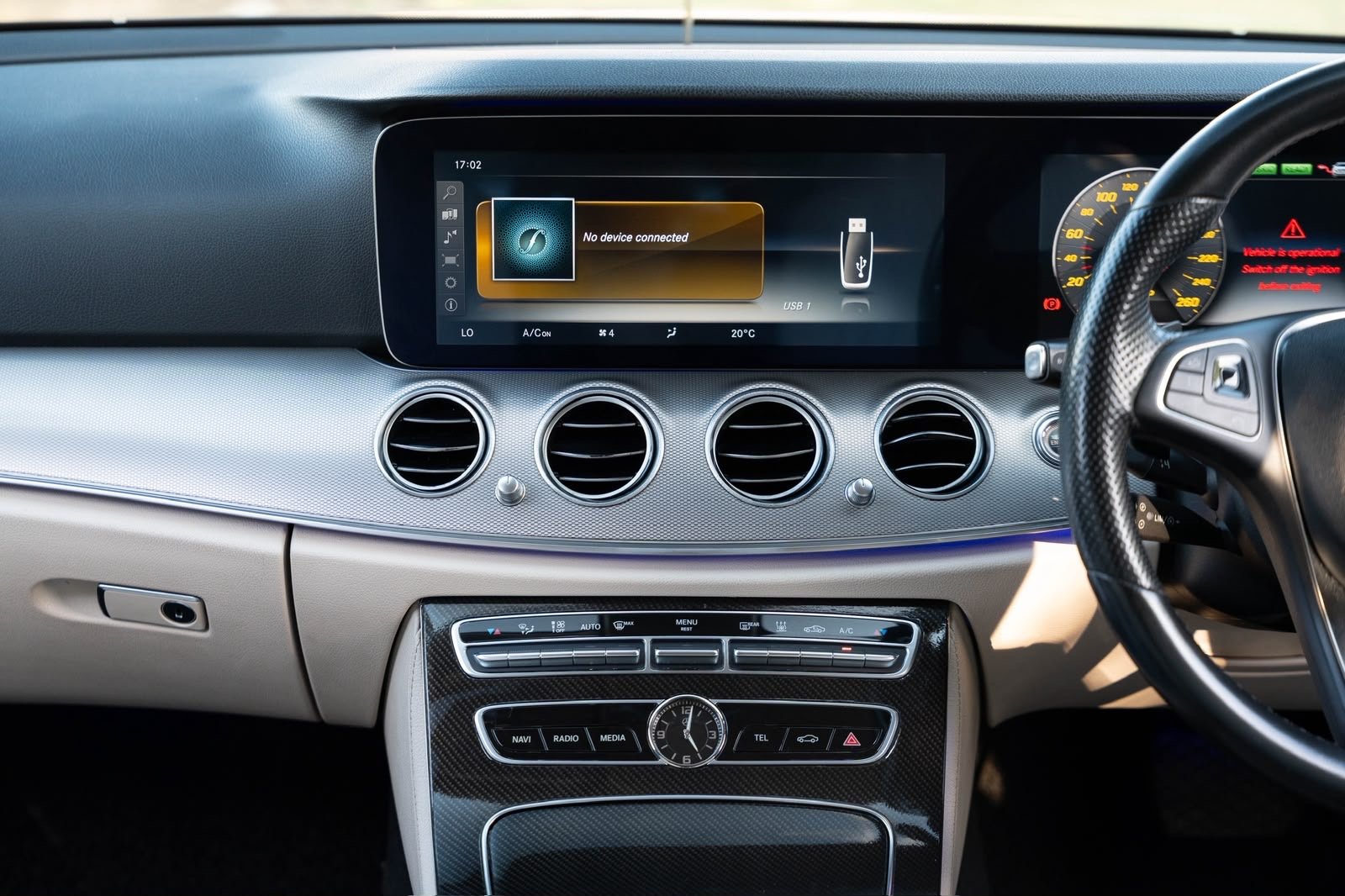 Mercedes Benz E350 Premium Plus 2017