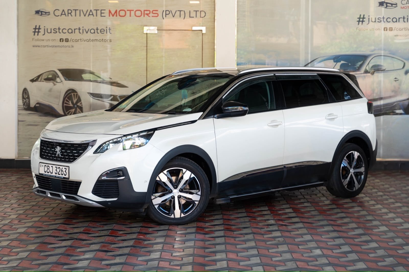 Peugeot 5008 Allure Premium 2019