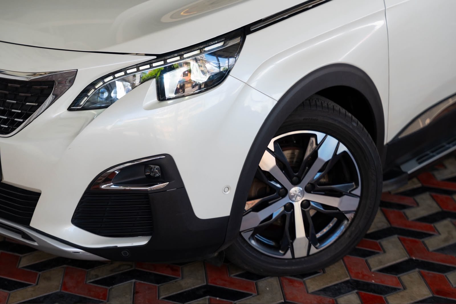 Peugeot 5008 Allure Premium 2019