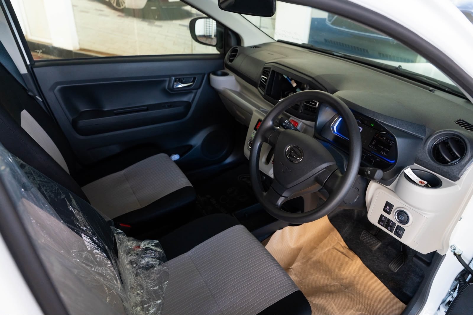 Daihatsu Mira ES G Grade 2026